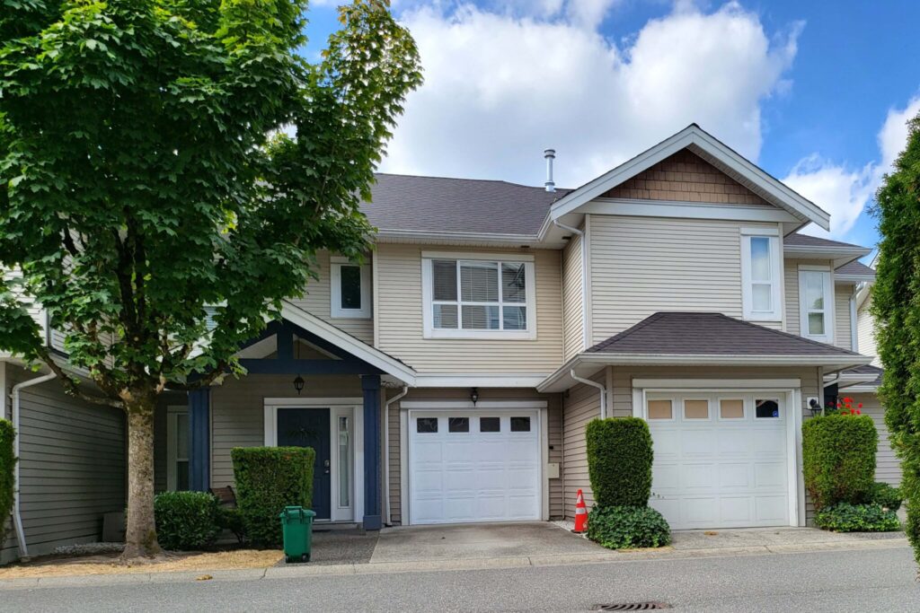 Beautiful Renovation Townhome fantastic in Langley