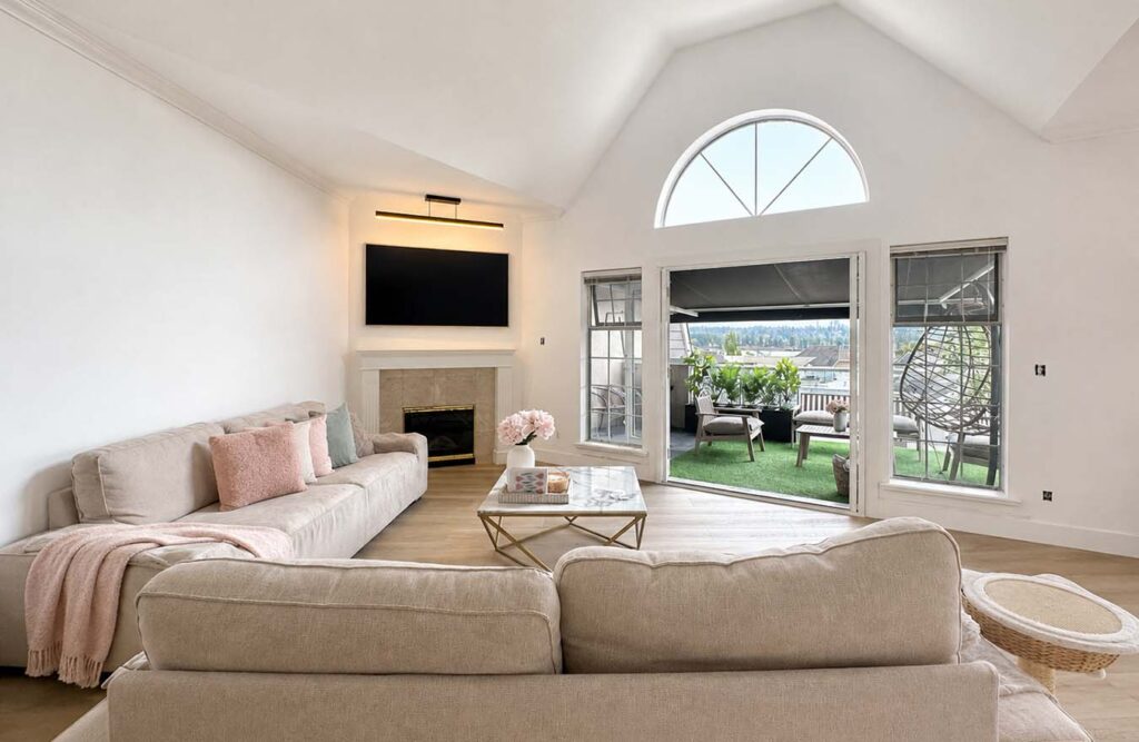 Beautiful Penthouse in New Westminster
