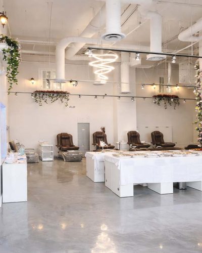 The beautiful Nail salon in Brentwood-Burnaby